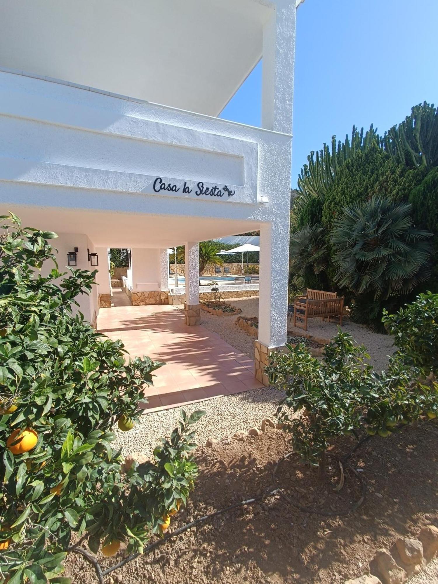 לינה וארוחת בוקר אלביר Casa La Siesta Albir מראה חיצוני תמונה